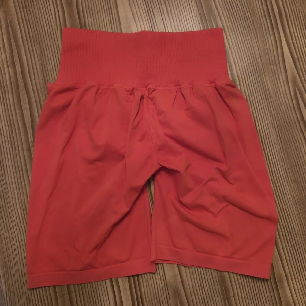 Free People Movement Coral Scarlet Bike Shorts With Scrunch Booty!
